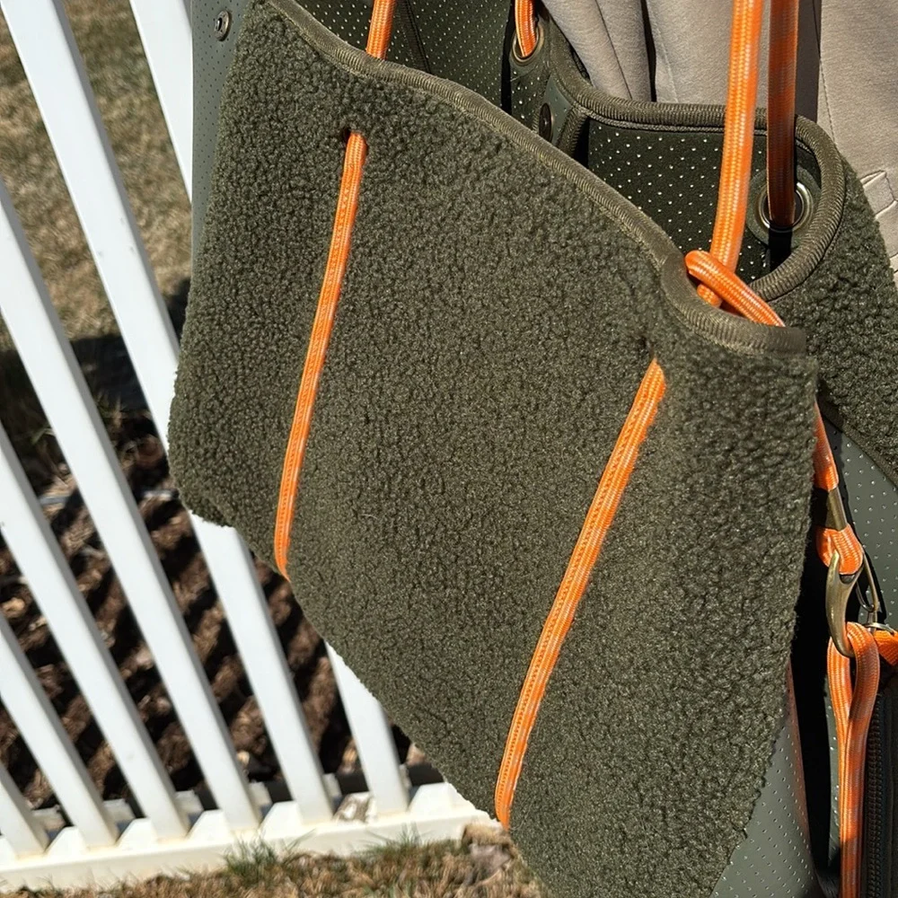 Anthropologie Green Faux Sheepskin Large Tote, with Pouch - Picture 7 of 9